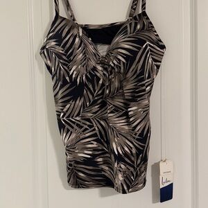 Leilani swim tankini with underwire in size 10